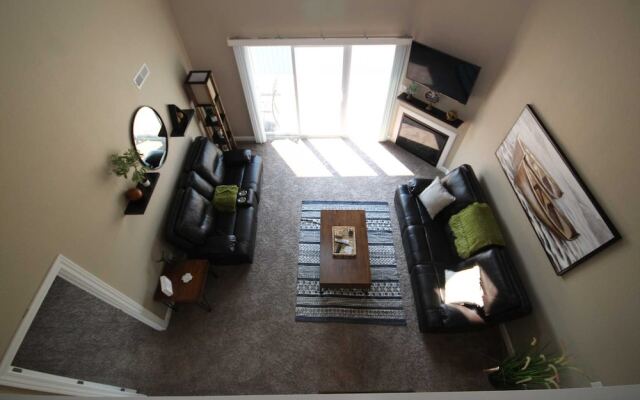 Parkview Bay 441 3 Bedroom Condo