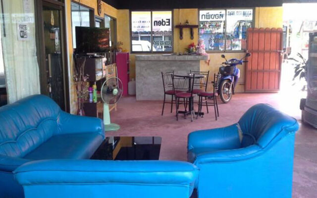 OYO 1163 Eden Hostel