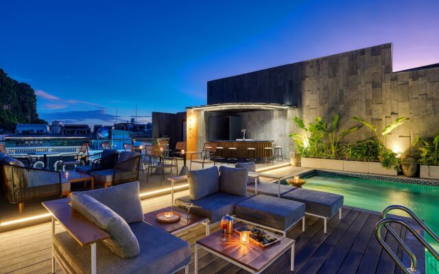 The Almin Hotel