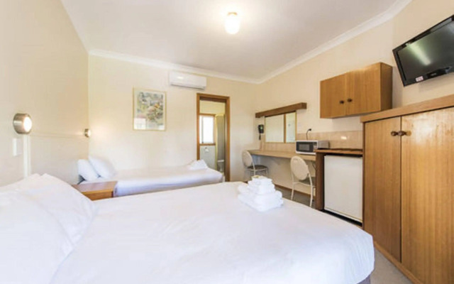 Gosford Inn Motel
