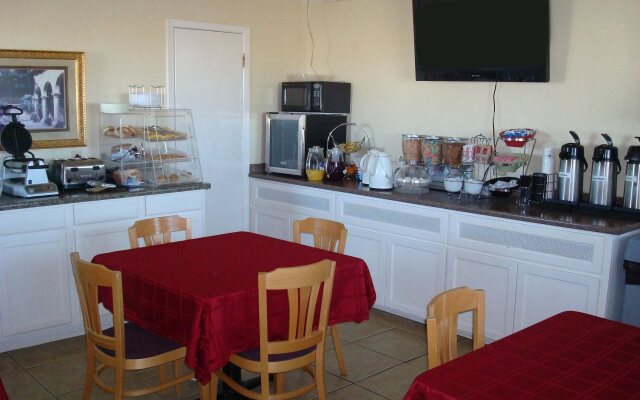 Route 66 Inn & Suites by OYO Vega Tx