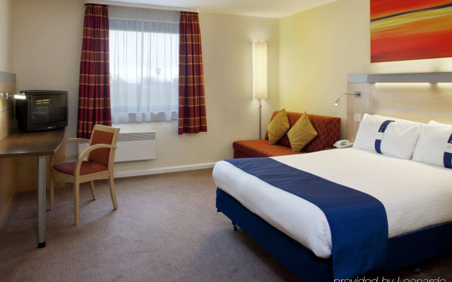 Holiday Inn Express Dunfermline by IHG