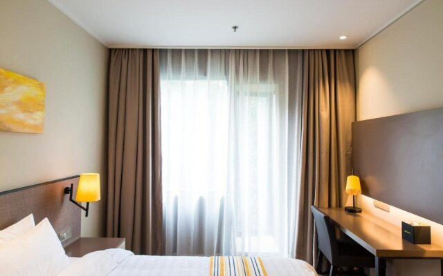 Home Inn Plus Nanjing Xinjiekou