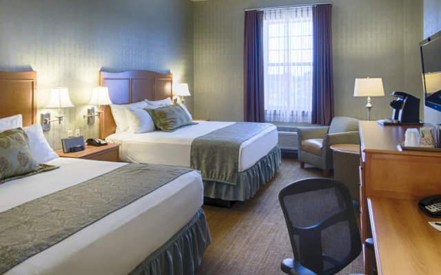 Canton Harvester Inn