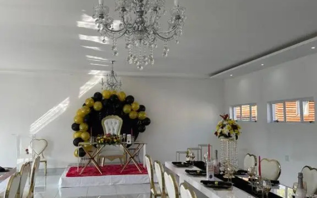 Zinzanathi Guesthouse