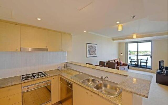 Astra Apartments Chatswood - Help Street
