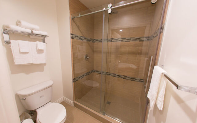 Diamond Bell Inn & Suites