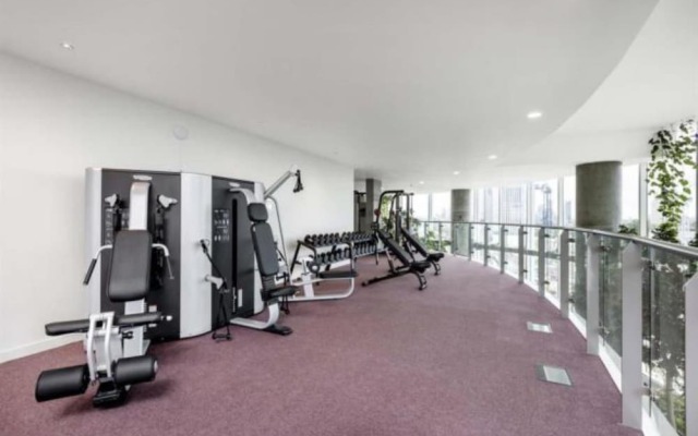 1 Bedroom Apartment With Gym and Terrace