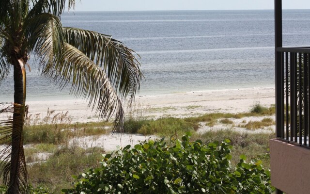 Ocean's Reach Condominiums