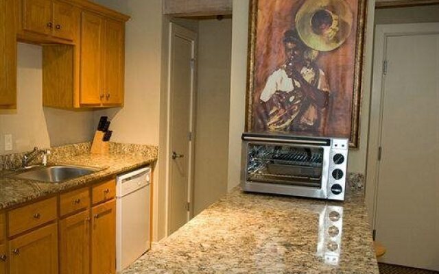 Jelly Roll Executive Suites