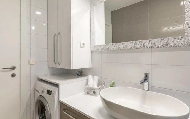 Lux Private Guest Suite Superb Location