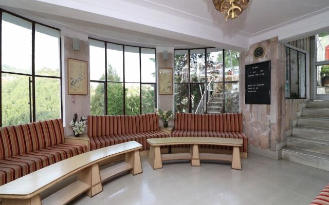 OYO 14678 Hotel Filigree