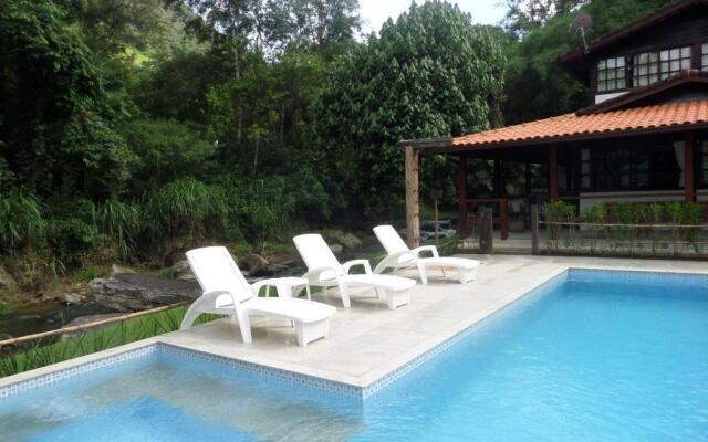 Pousada Caminho das Candeias