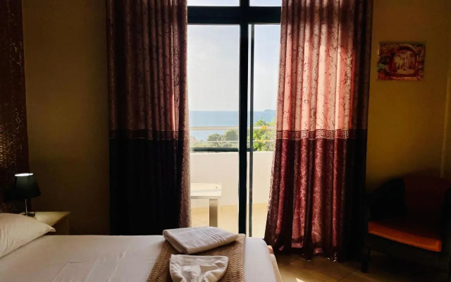 Viola Hotel