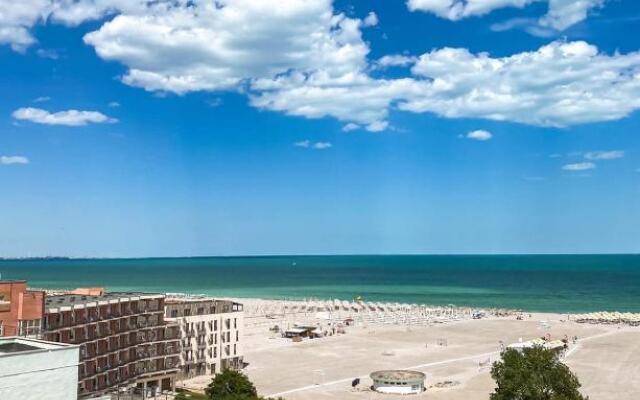 Junior Apartment-2 room- Luxury Residence Mamaia
