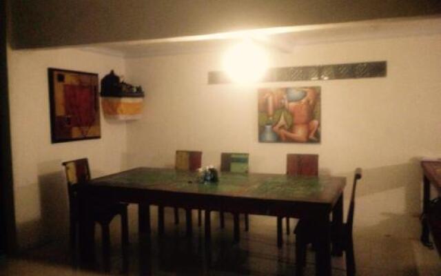 Ona House