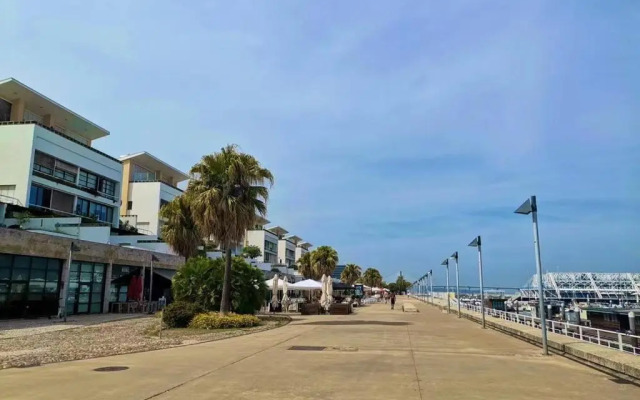 Luxury Home in Lisboa Expo