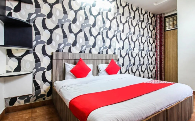 Oyo 24075 Galaxy Guest House