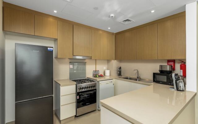 Waves - Spectacular Seaside Retreat Apt With Views