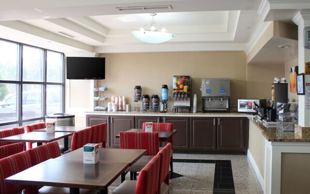 Holiday Inn Express & Suites Atlanta - Tucker Northlake by IHG