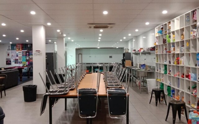 Perth City Backpackers Hostel