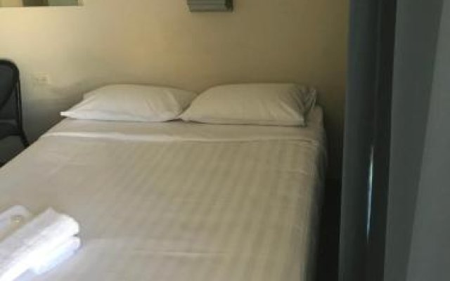 The Australian Hotel Motel Yass
