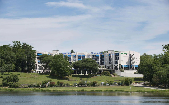 Brit Hotel du Lac