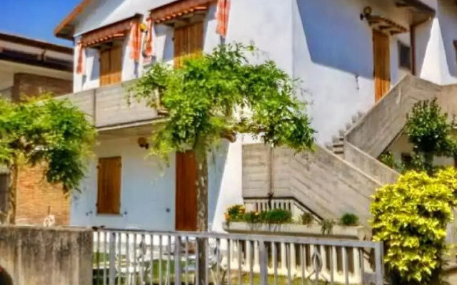 Cosy Apartment 200m From the sea
