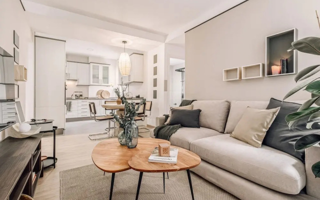 Agate - 2 Bedrooms in Trafalgar