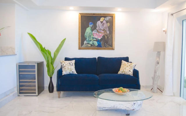 Caprice 9 Cable Beach Design Villa