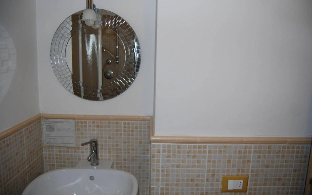 B&B Burlamacco Gold