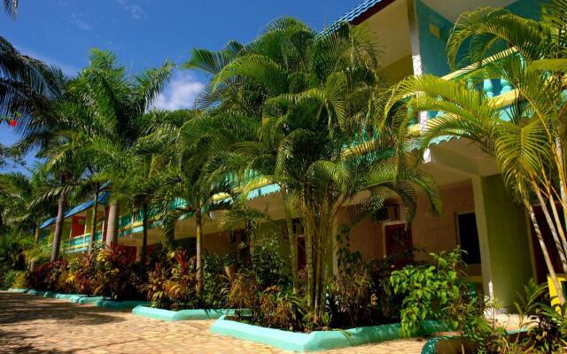 Legends Beach Resort
