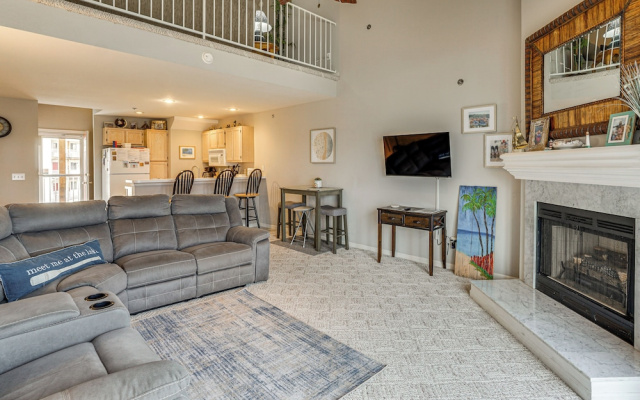 Ozark Condo W/community Pool & Beach Access