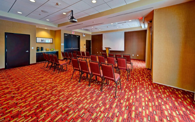 Courtyard Westbury Long Island