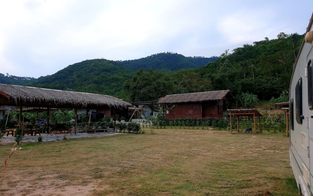 Samui Caravans Hill Camp