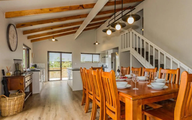 98 on Clyde Spa Retreat - Ohakune Holiday Home