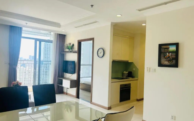 LuxHomes Saigon - Vinhomes Central Park