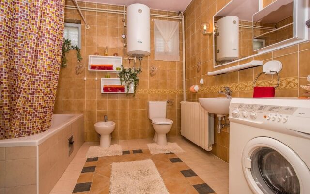 Apartments Dominik Rab / Two Bedrooms A1