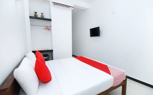 OYO 232 Cinnamon Canal View