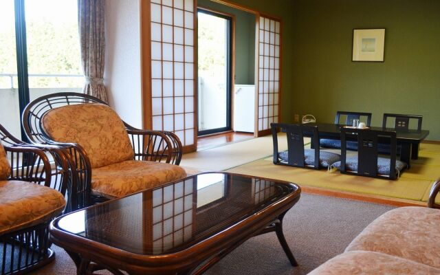 LiVEMAX RESORT