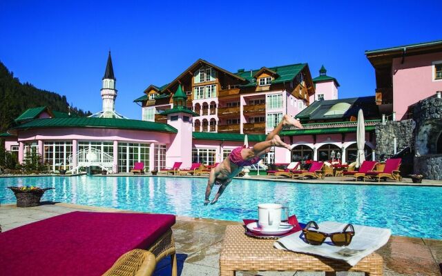 Wellnesshotel ...liebes Rot-Flüh