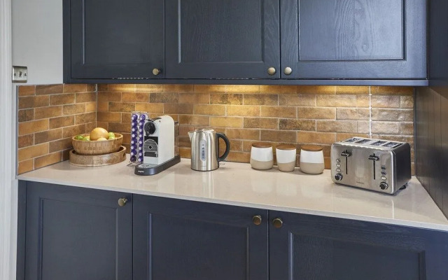 The Spa Chalet - Sea Views Pool Spa Gym