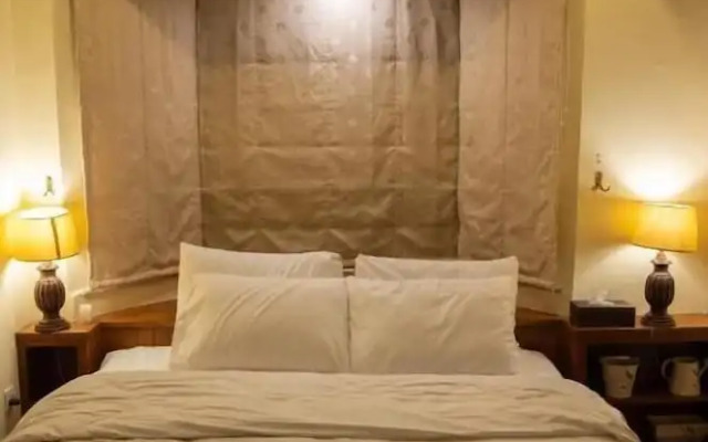 Sarah's Lodge