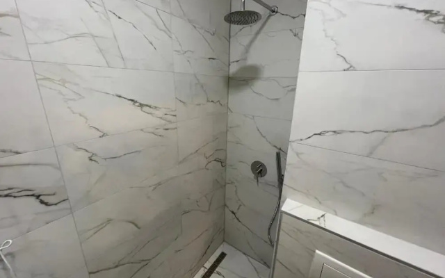 Amorino Tirana B&B