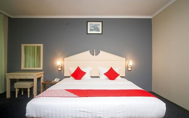 OYO 563 Jockey Lodge Hotel