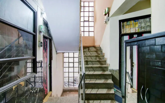 OYO Flagship 80561 Hansa Residency