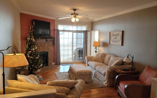 VCI - Klonteska Condominiums #C6