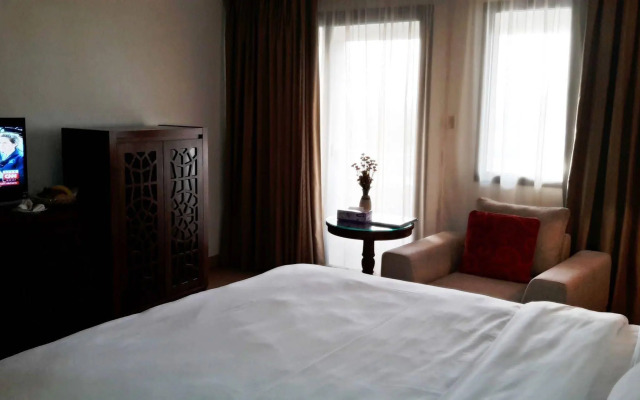 New Park Hotel