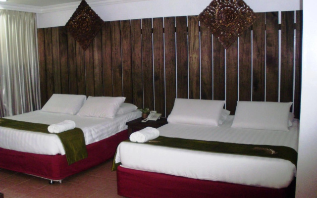 Eagle Bay Hotel – Guest Rooms – Langkawi