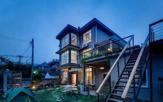 Moganshan Manshanju Inn